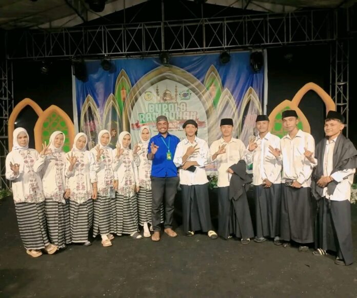 Remas Al-Isra Desa Waemorat Raih Juara Harapan III
