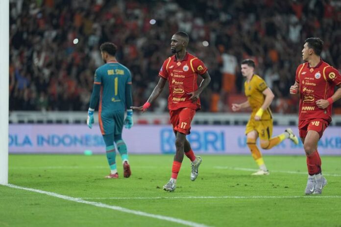 Persija Unggul 1-0 atas Persebaya di Babak Pertama