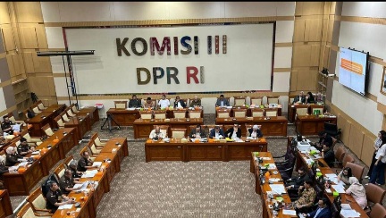 Komisi III DPR Soroti Penyitaan Berlebihan di RUU Aset