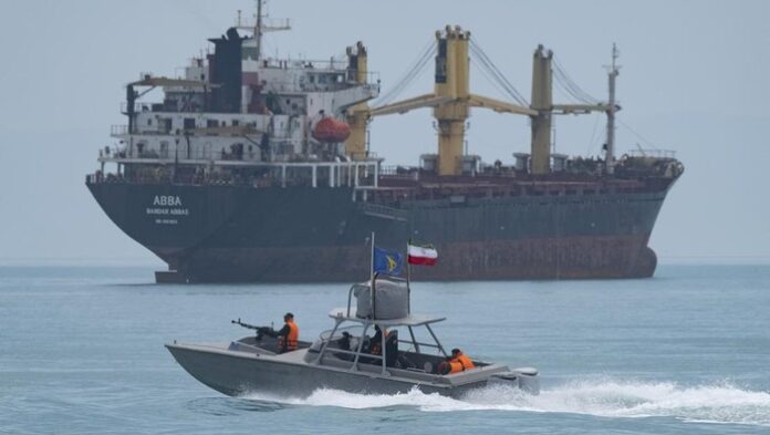 Hak Iran di Selat Hormuz dan Standar Ganda Politik Global
