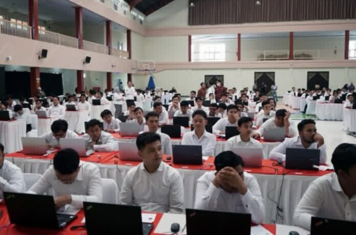 Peserta seleksi Koperasi Desa/Kelurahan Merah Putih (KDKMP) mengeluhkan pelaksanaan ujian berbasis Computer Assisted Test (CAT) yang berlangsung di Al Kautsar
