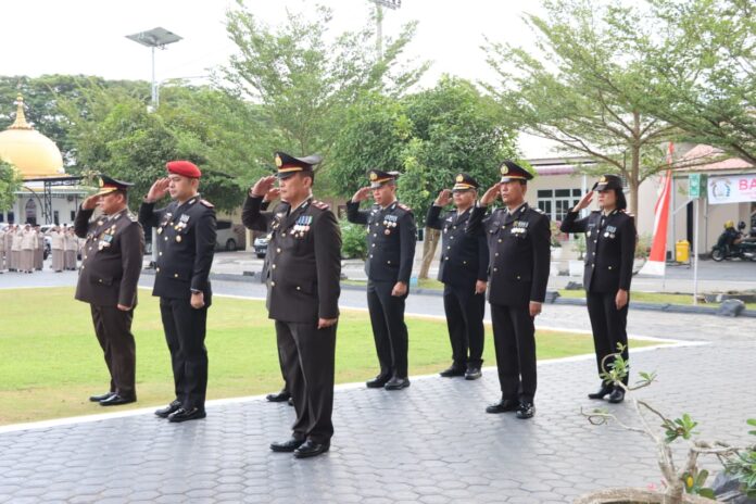Upacara HUT ke-81 Kemerdekaan RI di Lapangan Apel Polres Batu Bara